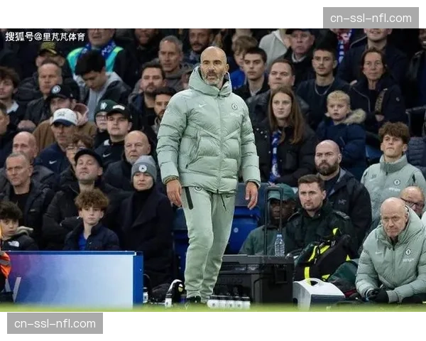 英超联盟2026-2029周期转播权谈判启动，美国科技巨头表达浓厚兴趣。