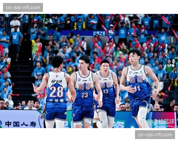 【2026年4月CBA联赛低位防守体系趋势分析·赛中·消息半决赛战报：新疆队依靠强硬低位防守，客场95-88击败上海